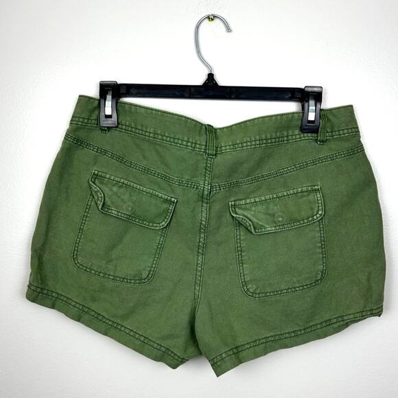 J.Crew Women’s 6 Army Green Linen Cotton Blend Flat Front Chino Shorts 3” Inseam - Picture 2 of 5